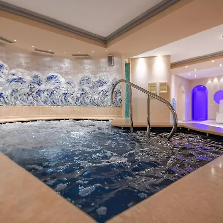 La Gardenia & Oleandra Hotel